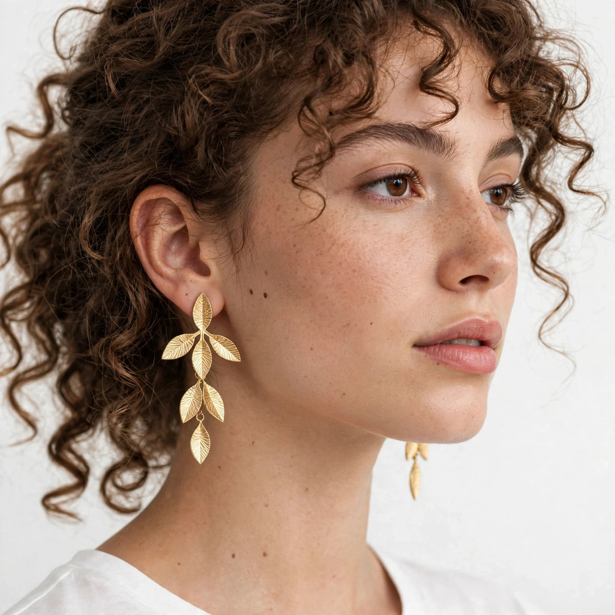 UN TOCCO DI LUCE CHE TRAFORMA OGNI LOOK